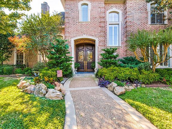 3rd image of 5120 Lake Falls Dr