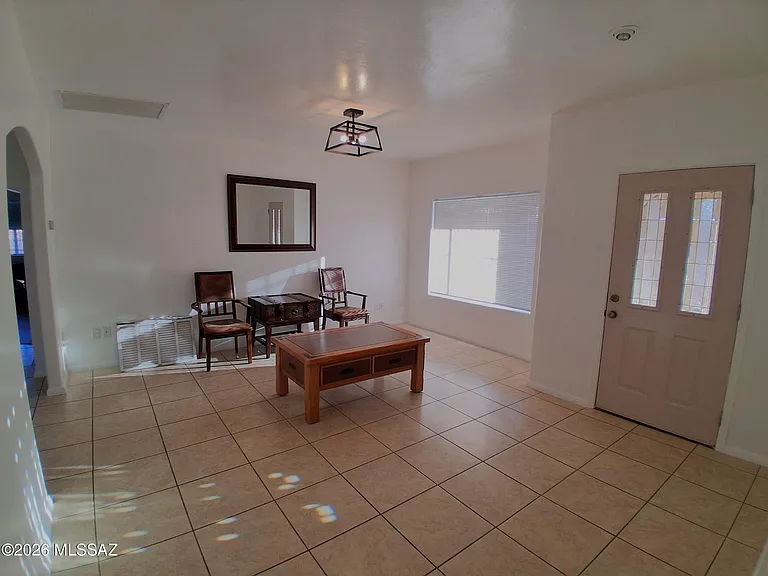 2650 W Aurora Dr — Photo 5