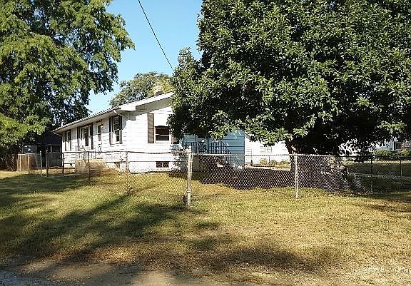 2nd image of 231 Atwood Ave