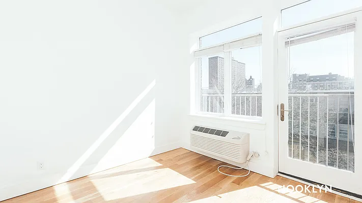 Rented by Nooklyn NYC LLC | media 7