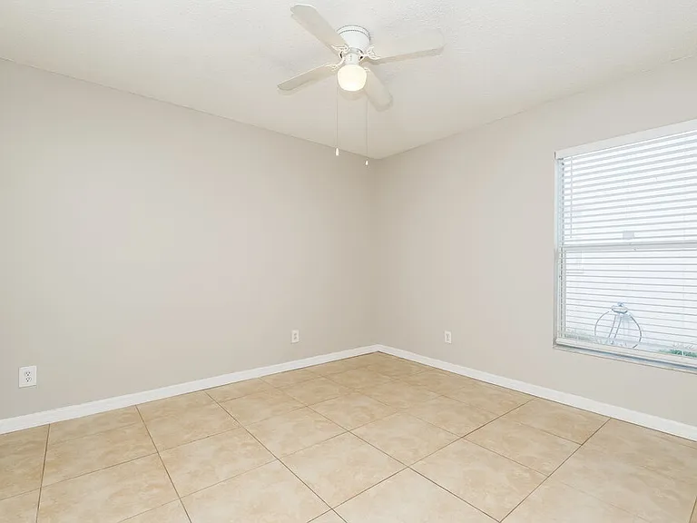 1402 Dew Bloom Rd — Photo 12