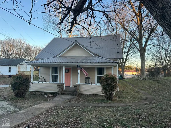 802 Cain St, Pocahontas, AR 72455