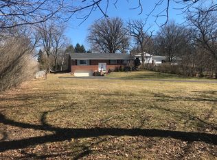 1429 Waukegan Rd, Northbrook, IL 60062