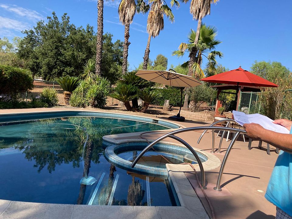 custom salt water pool and spa