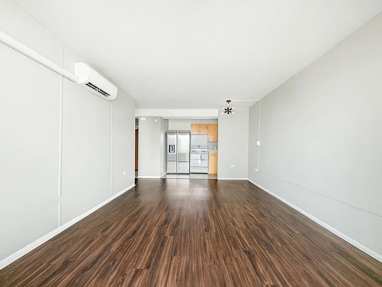 1415 Victoria St #702-1 — Photo 3