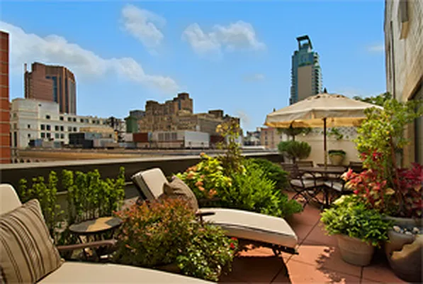 Sold by Corcoran | media 5