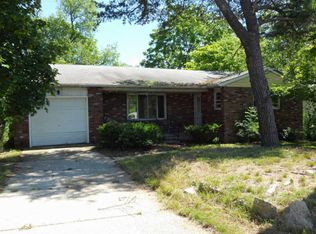 61 Brown Ave, Blackwood, NJ 08012