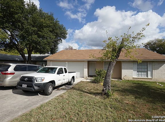 2nd image of 4414 Timberhill