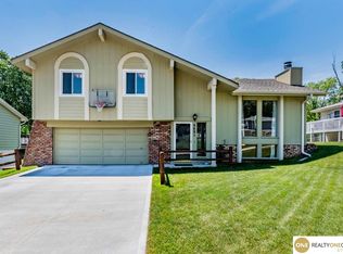 9691 Ames Ave, Omaha, NE 68134