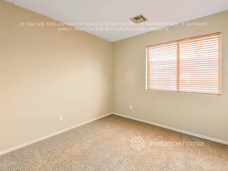 954 E Pima Ave — Photo 14