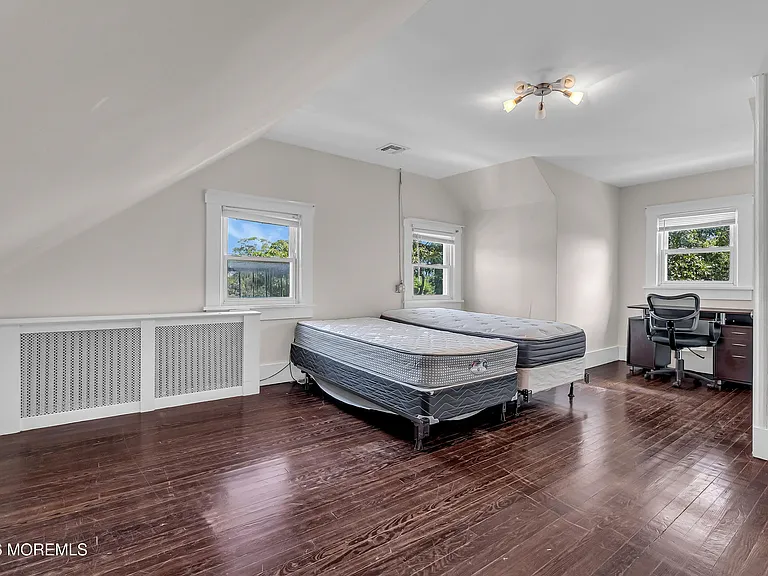 309 Cedar Ave — Photo 28