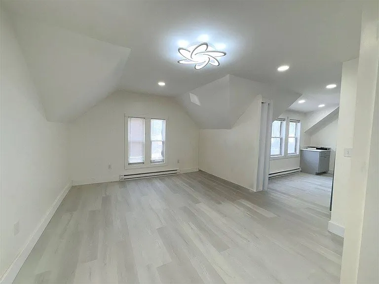 930 S Franklin St #2 — Photo 2