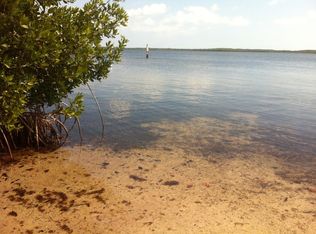 220 Pompano Dr, Key Largo, FL 33037