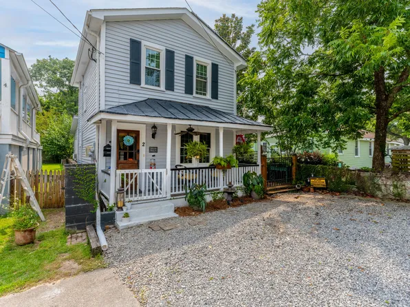 2 Middleton Pl, Charleston, SC 29403