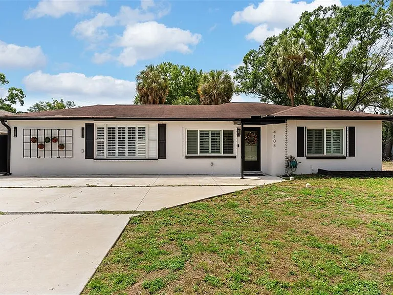 4104 W Knights Ave — Photo 1
