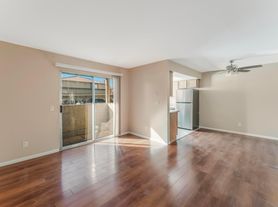 7200 Pirates Cove Rd