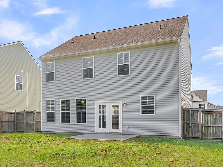 1104 Friartuck Trl — Photo 45