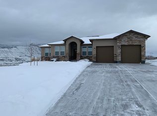 223 Eagle Ridge Dr, Parachute, CO 81635