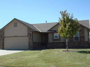 1909 E Cedar Tree Ct, Wichita, KS 67219