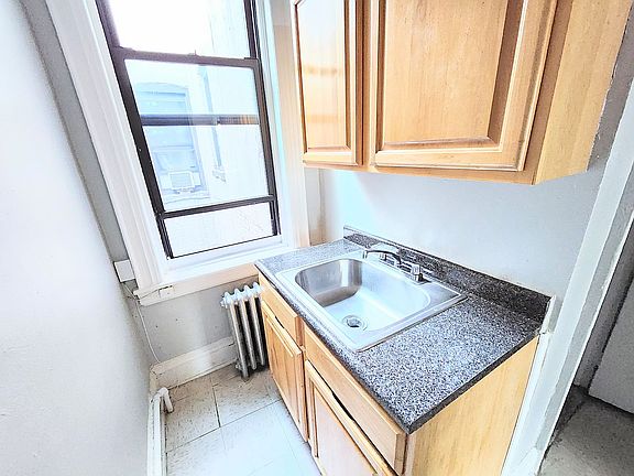 3rd image of 869 Saint Johns Pl #4D