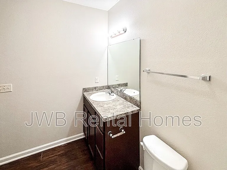 8520 Cocoa Ave — Photo 12