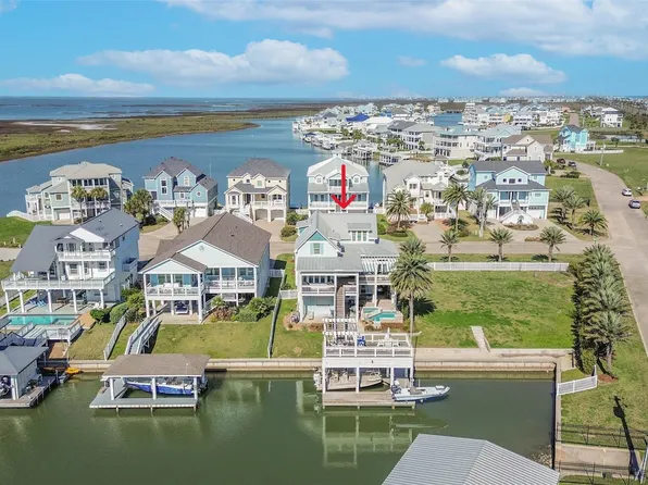 4118 Sandhill Ct, Galveston, TX 77554