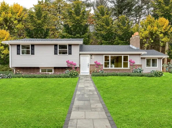 71 Morton St, Canton, MA 02021