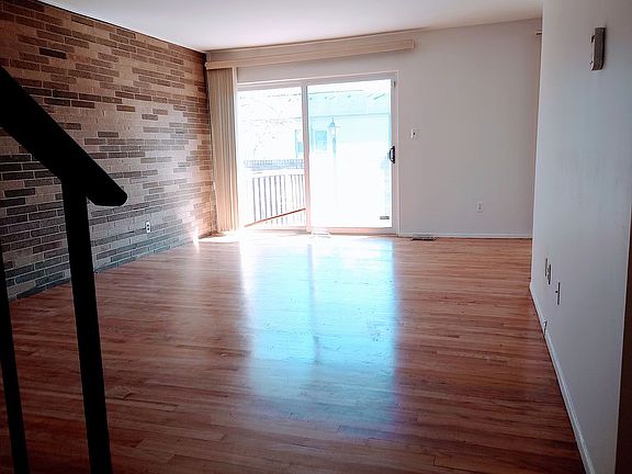 Living room 1