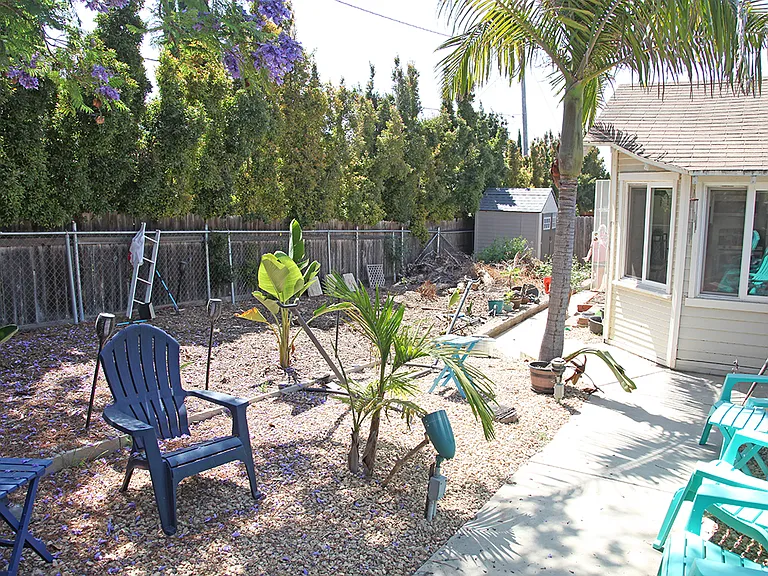 698 Mission Dr — Photo 12