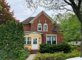 98 Stevens St E, Saint Paul, MN 55107