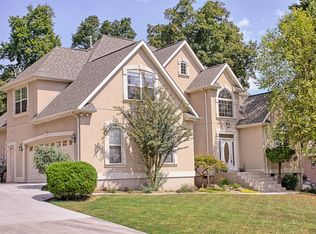 325 Hickory Stone Ln, Powell, TN 37849