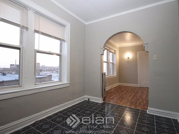 5th image of 3943 W Diversey Ave APT 315