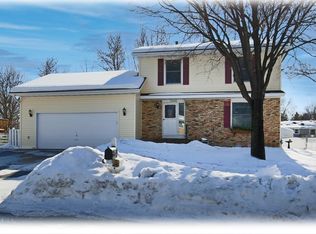 10335 96th Ave N, Maple Grove, MN 55369