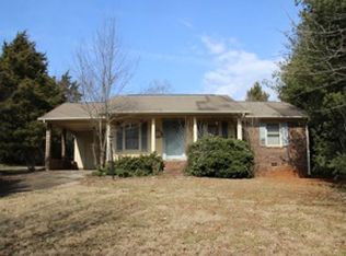 3613 Smithfield Dr NW, Conover, NC 28613