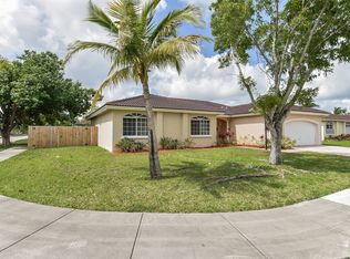 15388 SW 171st St, Miami, FL 33187