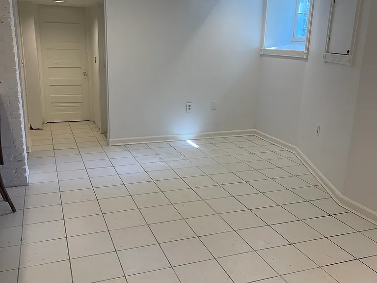 Lower Level with espresso/juice bar