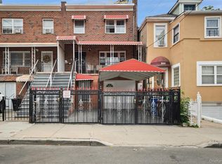 868 E 216th Street, Bronx, NY 10467