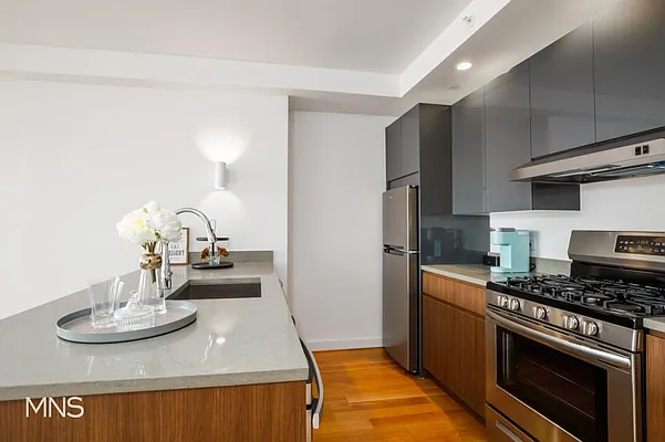 Rented by MNS Marketing | media 3