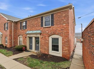 130 Jamestown Ct, Pittsburgh, PA 15216