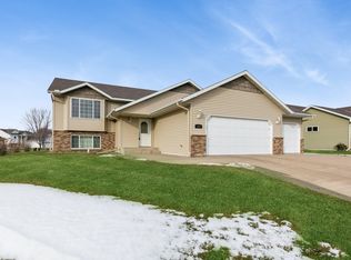 509 Highlands Dr, Albany, MN 56307