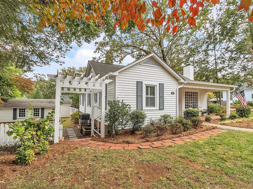 800 E 2nd Ave, Easley, SC 29640 Zillow