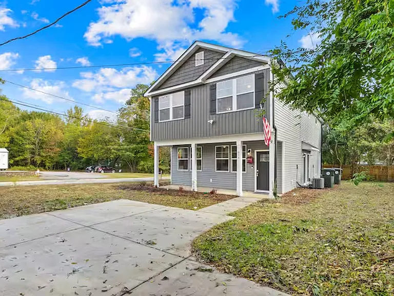614 Kings Mountain St — Photo 14
