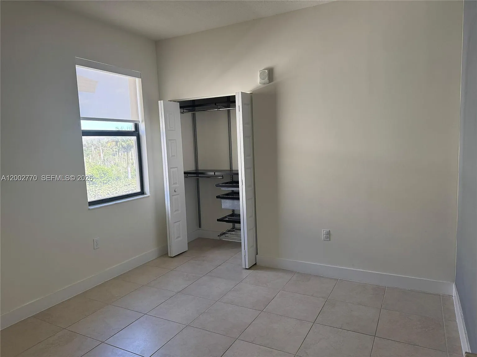 3 bed, 1236 sqft, $3,175 — Photo 3