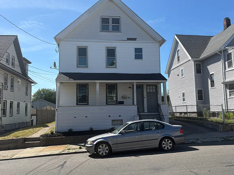 231 Goddard Ave #3 — Photo 12
