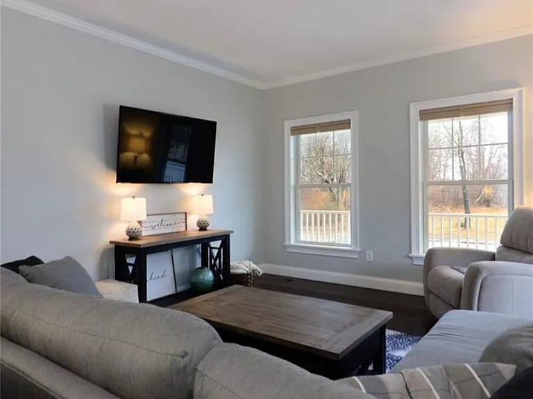13 Arnold Ave #1 — Photo 17