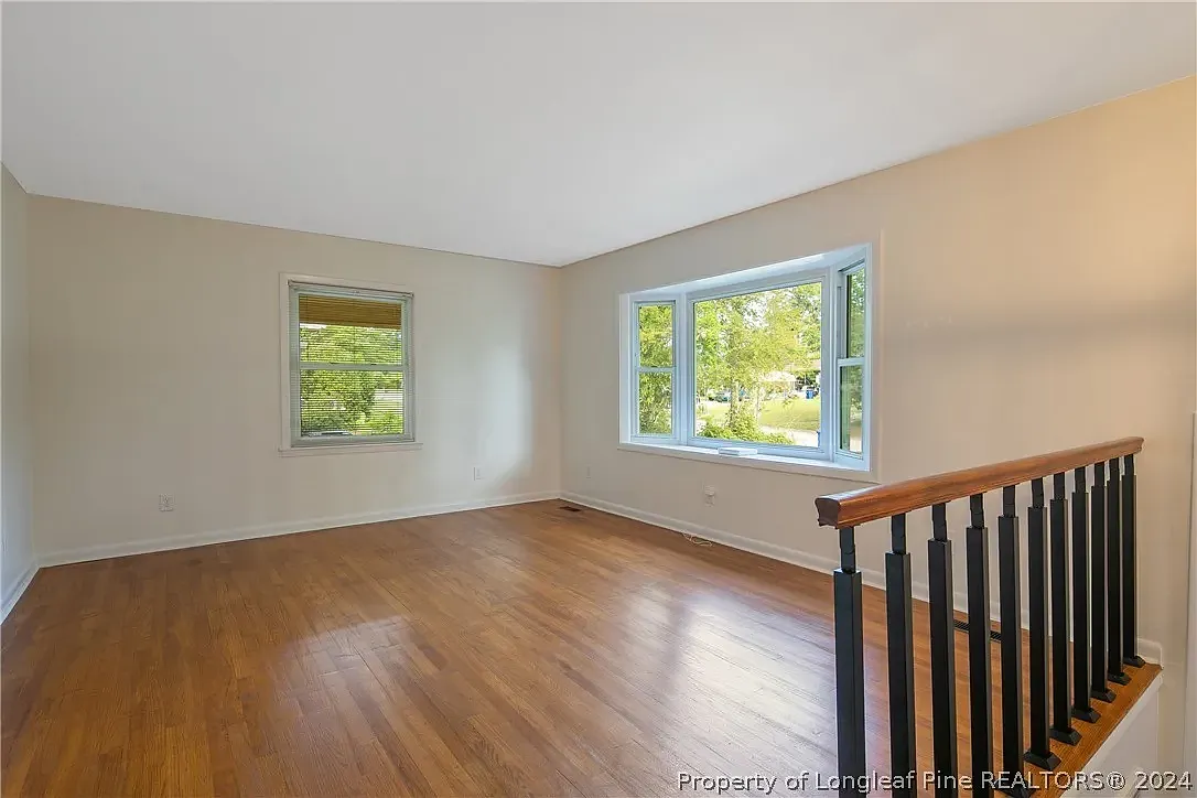 3 bed, 2.5 bath, 1772 sqft, $1,900 — Photo 3