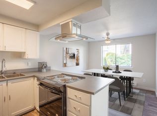One24, Portland, OR 97230