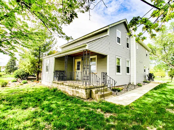 13520 Calumet Ave, Cedar Lake, IN 46303