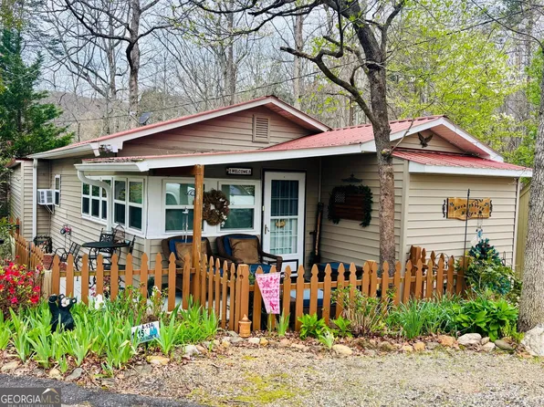 1215 Mountain Shadows Dr, Cleveland, GA 30528