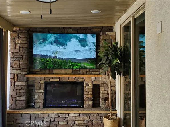 1513 Camino Hidalgo, Hemet, CA 92545